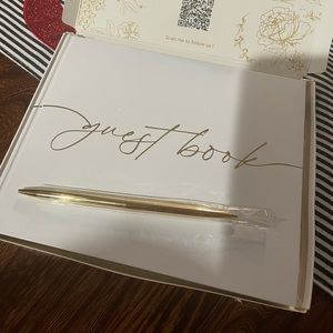 Artake Guest Book - with space to allow for guests’ well wishes, White with Gold